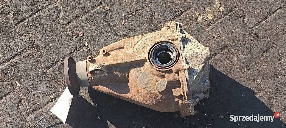 DYFERENCJAŁ TYŁ MITSHUBISHI PAJERO IV