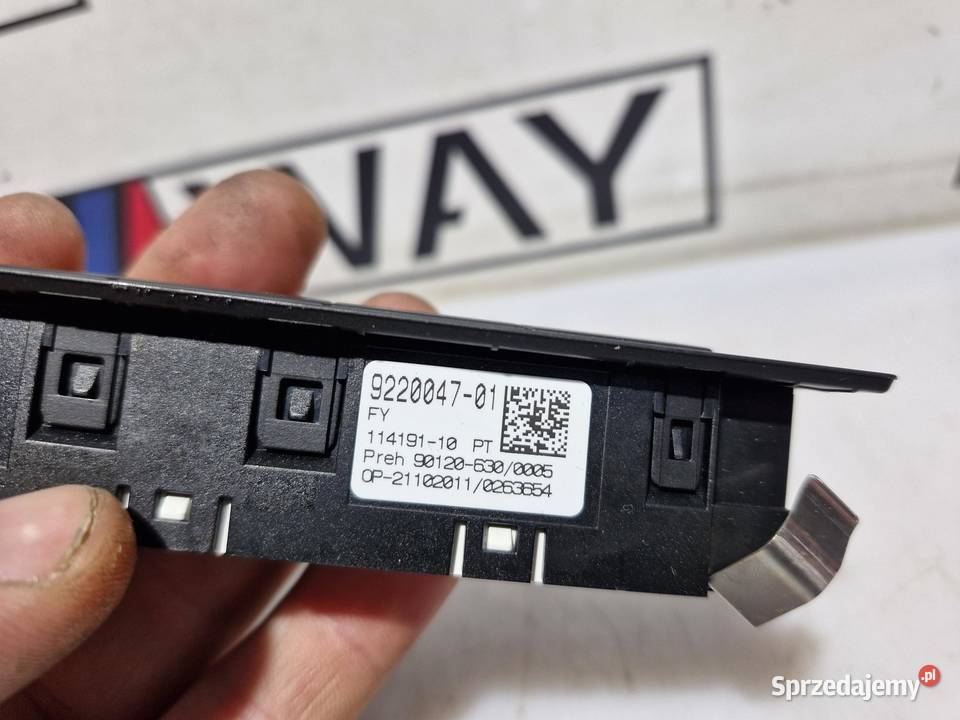 BMW F11 PANEL ASYSTENTA KIEROWCY 9220047