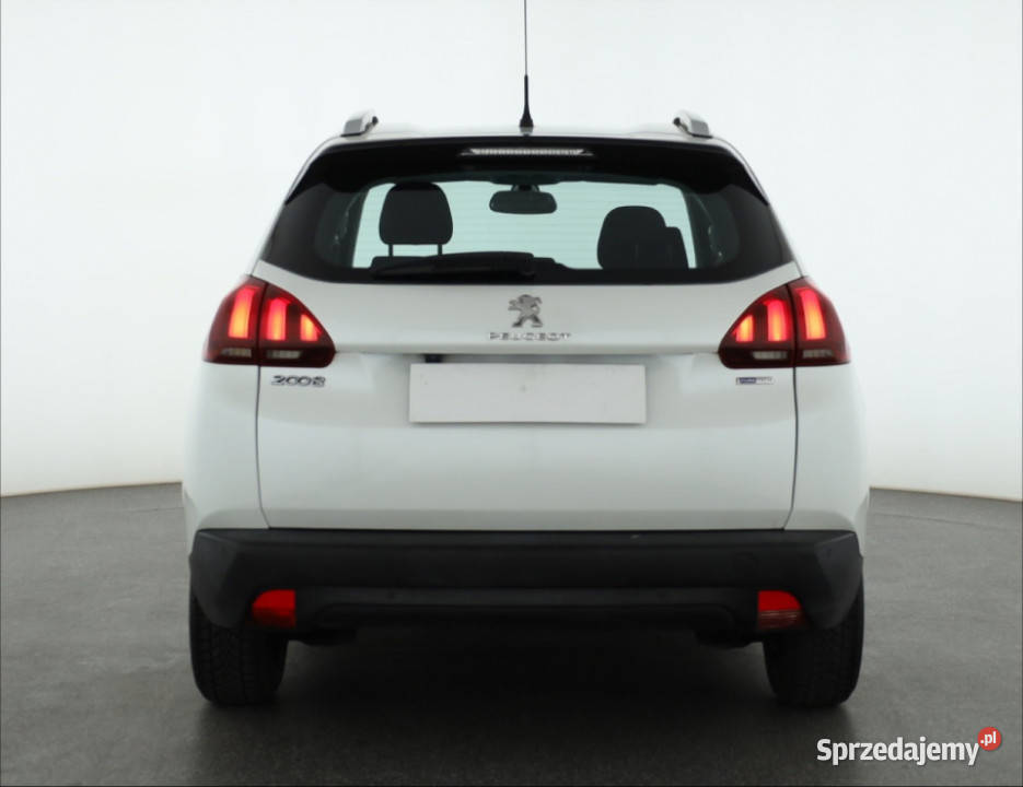 Peugeot 2008 12 PureTech sprzedam
