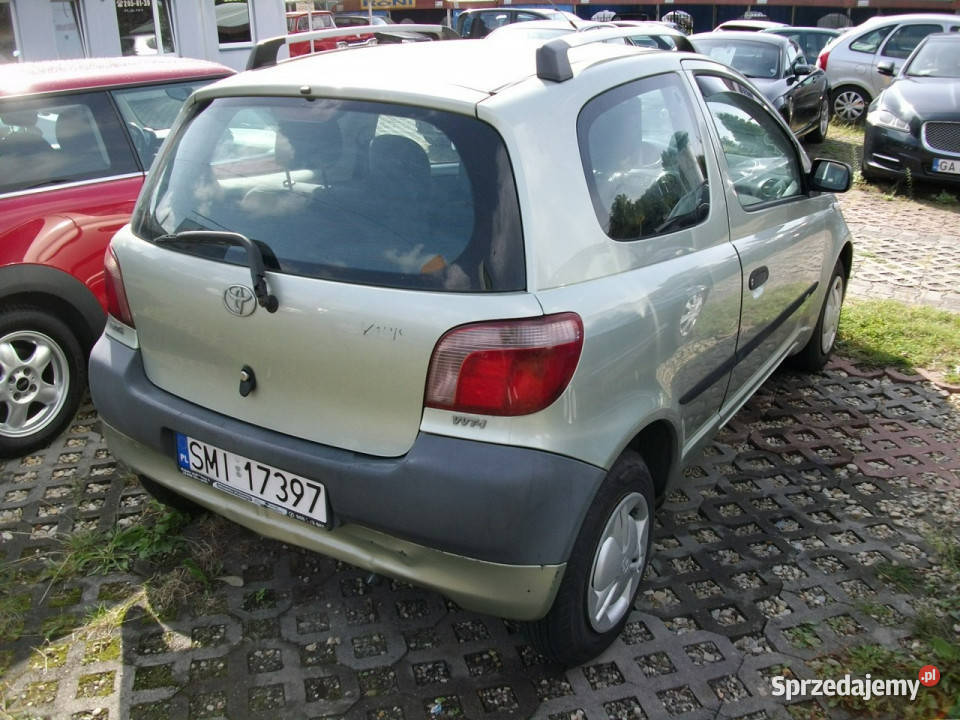 Toyota Yaris Toyota Yaris I 19992005 Rok produkcji 2001 Katowice
