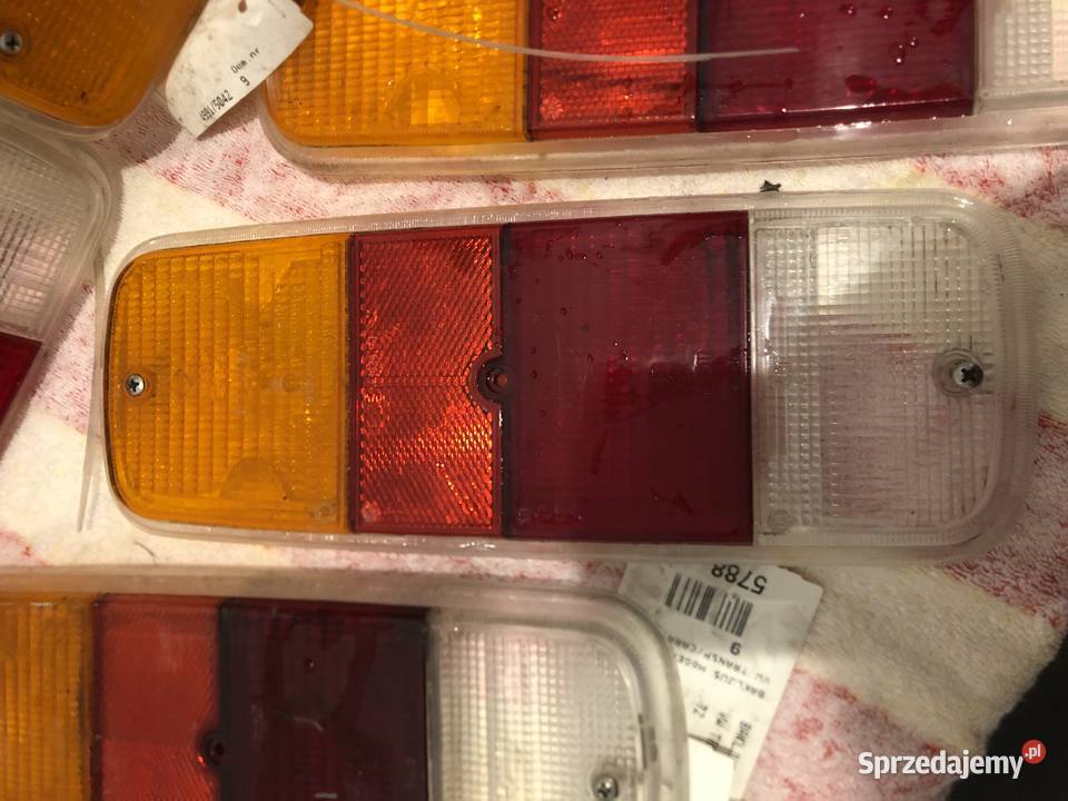 Klosze lamp tył VW T2 Oryginalne 100 sprawne Uniwersalne Motoryzacja Darłowo sprzedam