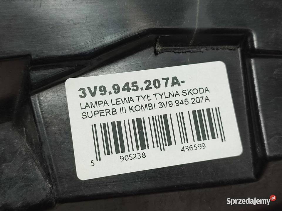 LAMPA LEWY TYŁ SKODA SUPERB III KOMBI 3V5 2015 osobowe