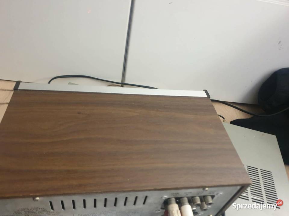 Realistic korektor graficzny vintage Leżajsk