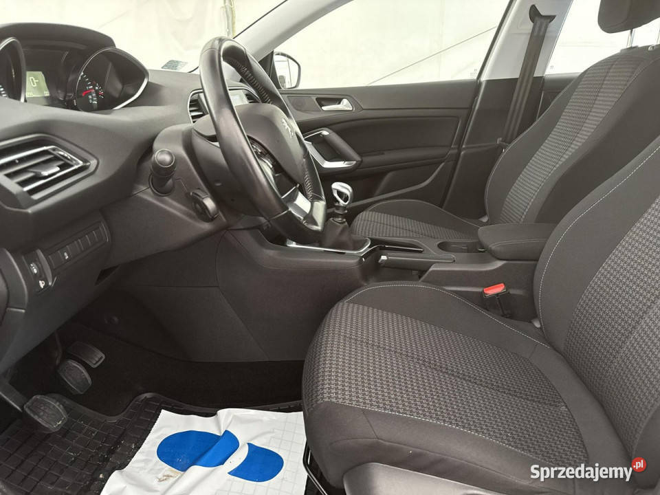 Peugeot 308 SW 15 Bluehdi130 Active Salon Warszawa sprzedam