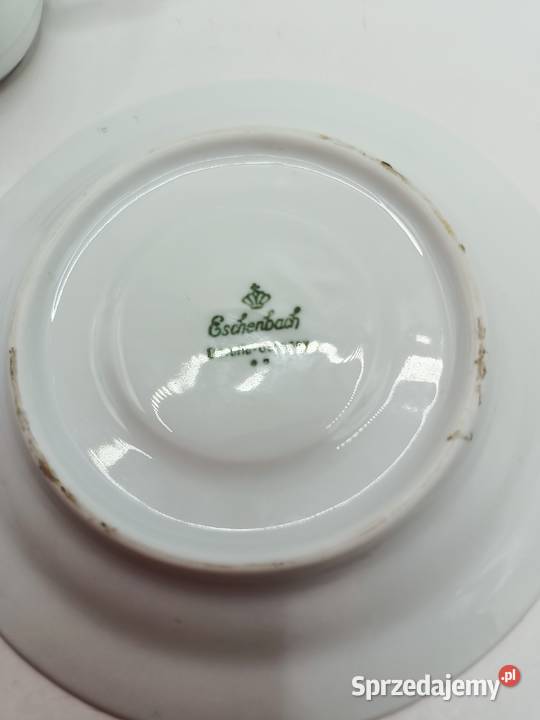 Filiżanka ze spodkiem biała porcelana girlanda Zamość