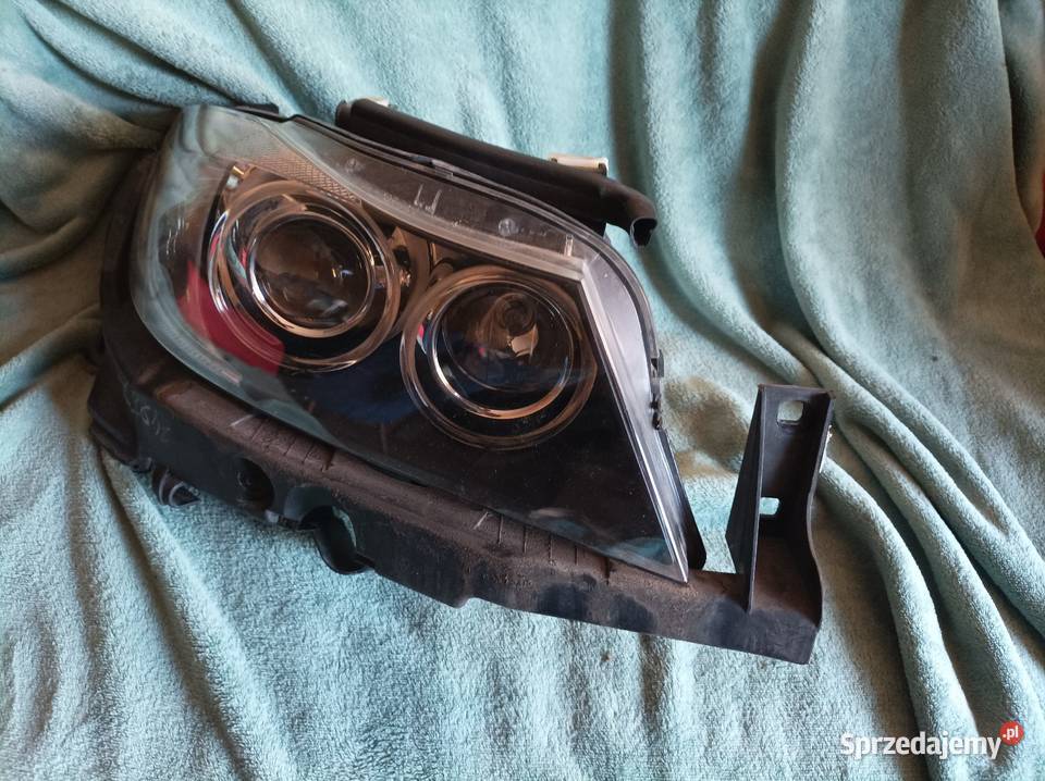 Lampa prawa lewa Xenon dynamic skrętny BMW E90 kujawsko-pomorskie Włocławek