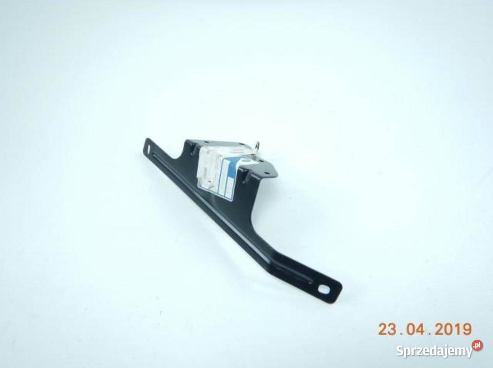 UCHWYT MOCOWANIE RADIA FORD MONDEO 9600 Uchwyty fabryczne sprzedam