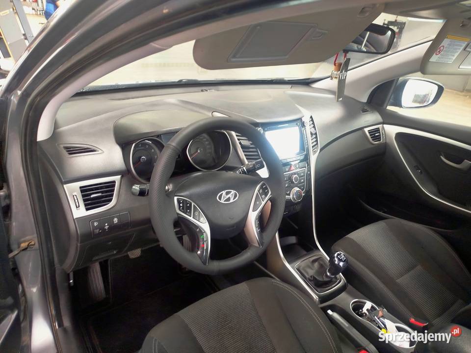 Hyundai i30 14 benzyna 1396cm3 i30 Turek