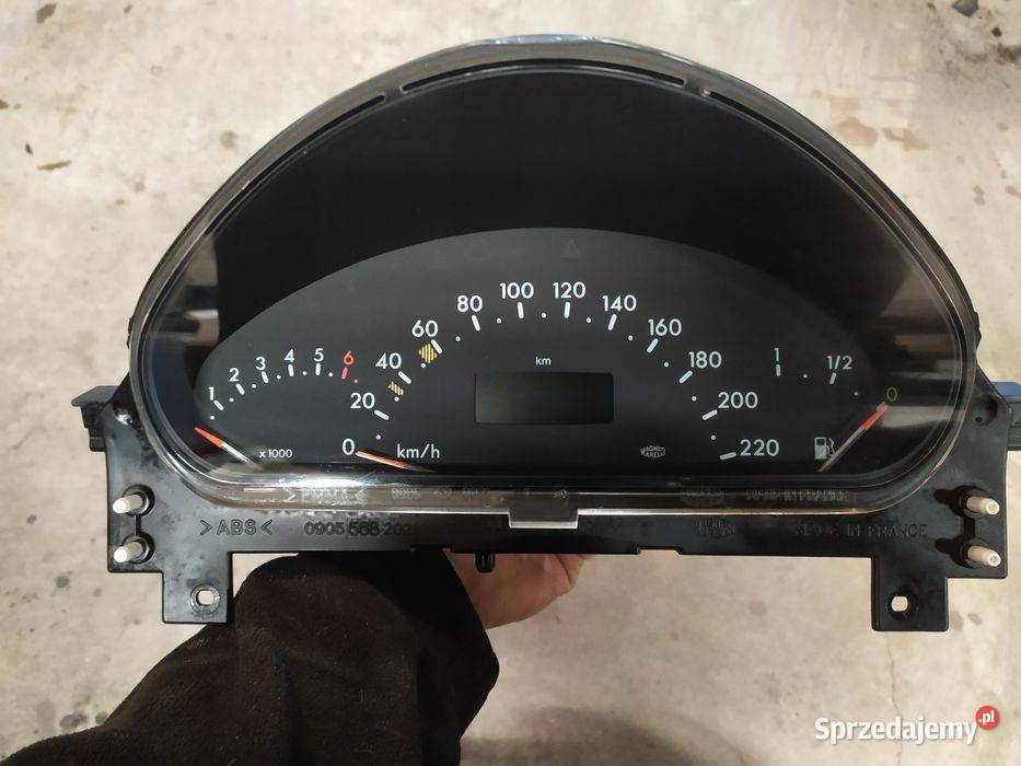 Pompa paliwa W168 A160 aklasa pompka Czerniczyn