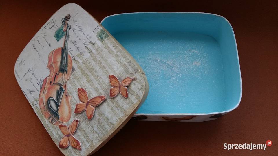 Pudełko kartonowe ozdobne 21x16x65 Łódź