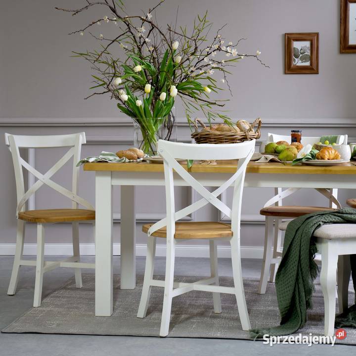 Zestaw stół z krzesłami do jadalni
