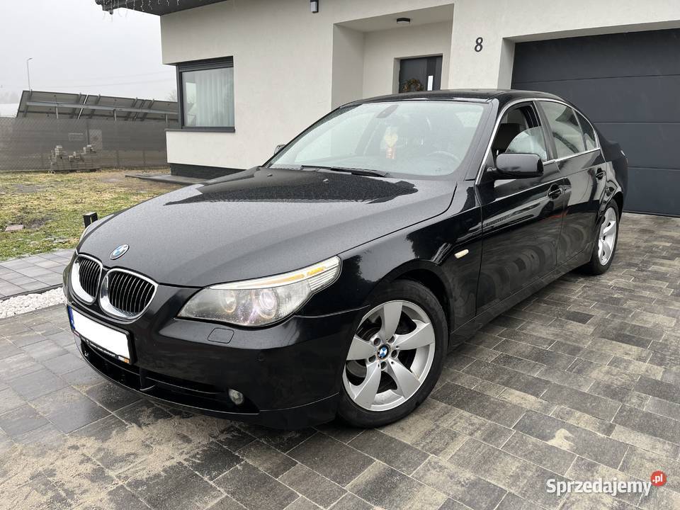 BMW E60 Czarna Sedan Zadbana Rok produkcji 2006 Toruń
