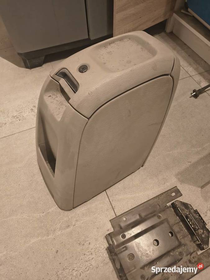Schowek chrysler Voyager Schowki, półki łódzkie Łódź