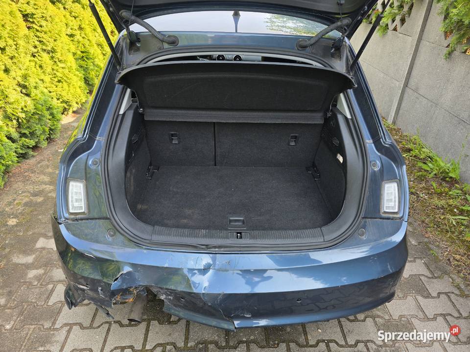 AUDI A1 Sportback Tfsi Ultra Benzyna Nawigacja uszkodzony Ostrów Wielkopolski sprzedam