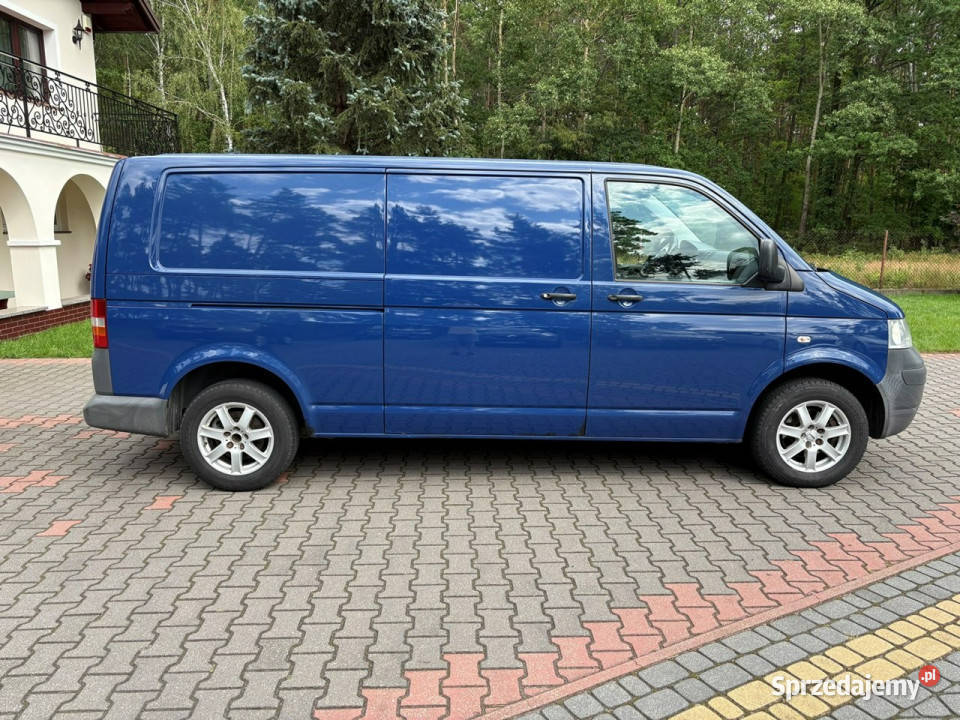Volkswagen Transporter T5 25 TDI 130 Długi 2 x niebieski Volkswagen Lipówki
