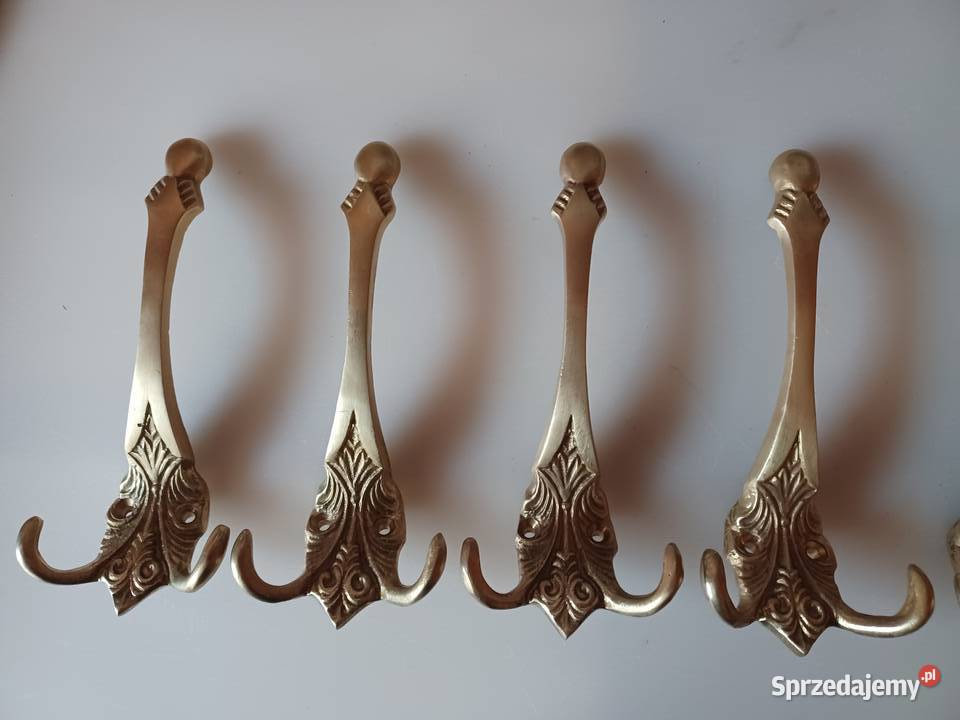Komplet sześciu mosiężnych wieszaków Pozostałe Poznań sprzedam