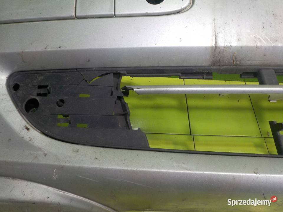 MERCEDES C W203 LIFT 06r 4D zderzak przod PDC Suków sprzedam