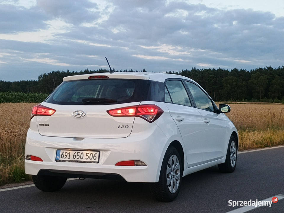 Hyundai i20 Miejski Hyundai i20 11 CRDI II Hatchback
