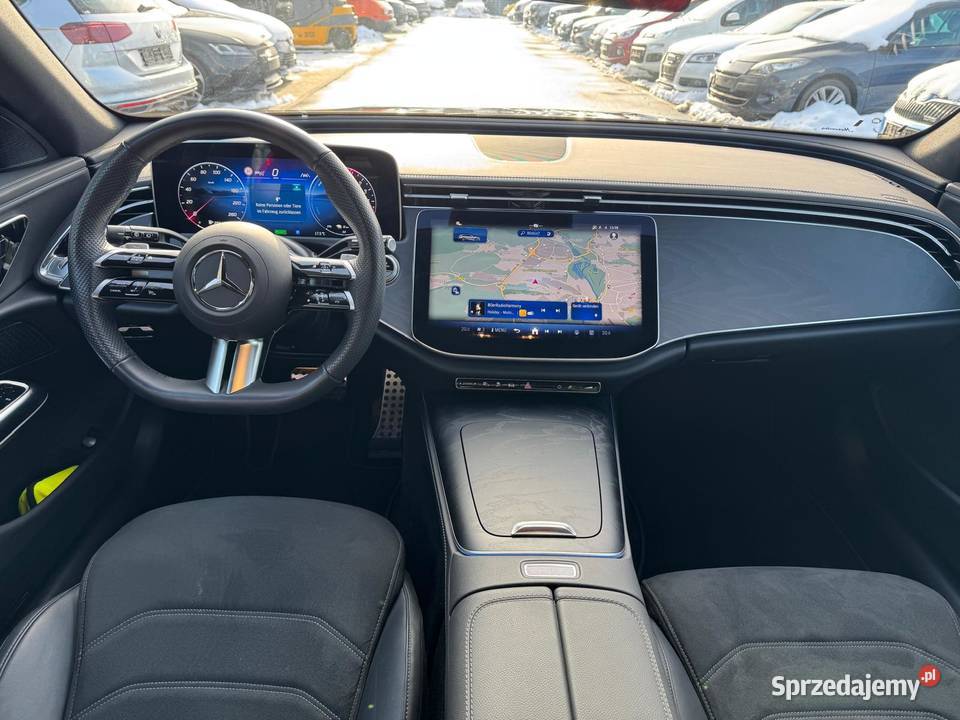 MercedesBenz E 300 4Matic AMG Hybryda 122024