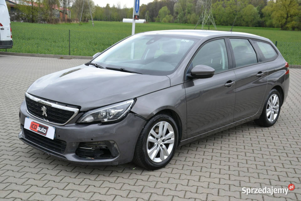 Peugeot 308 lifcie 16 bluehdi 120 euro 6 manualna