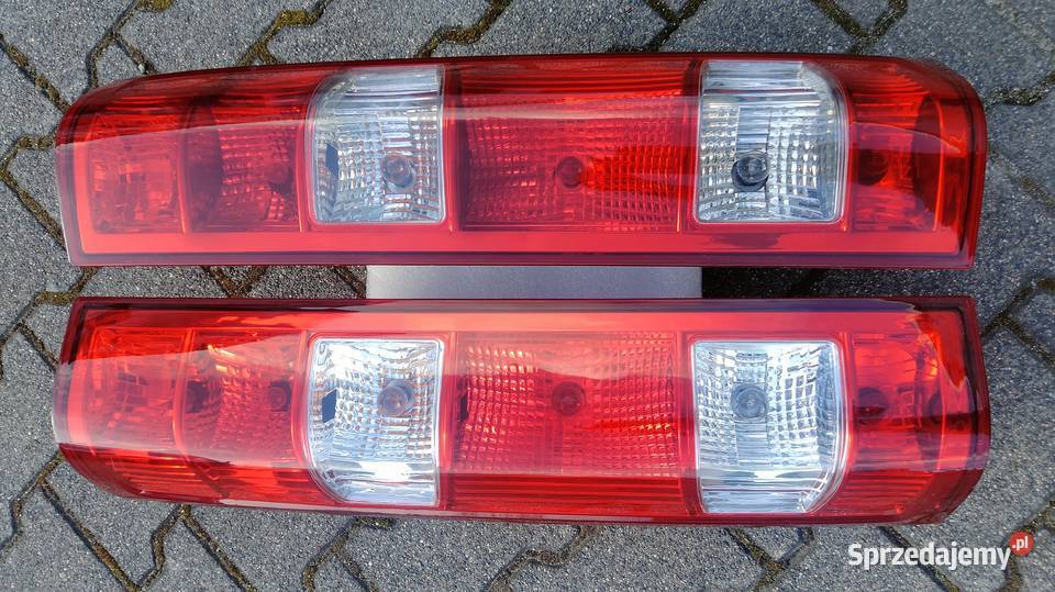 Iveco Daily 2012 lampy tylne śląskie Bronów