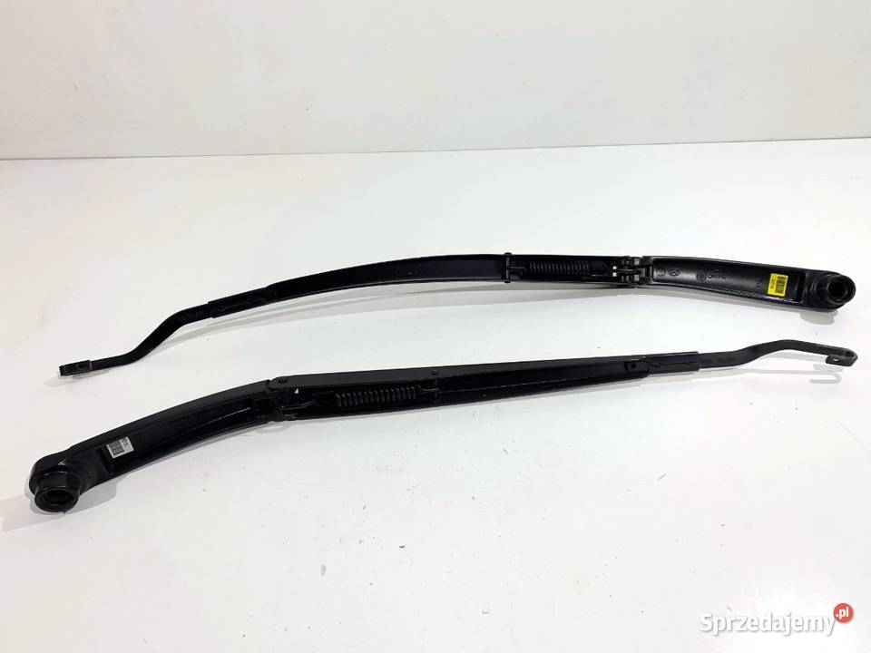 RAMIĘ WYCIERACZKI KOMPLET PRZÓD HYUNDAI ELANTRA