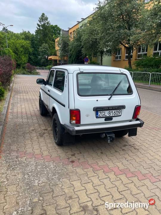 Lada Niva 2015 4x4 benzyna Goleniów sprzedam