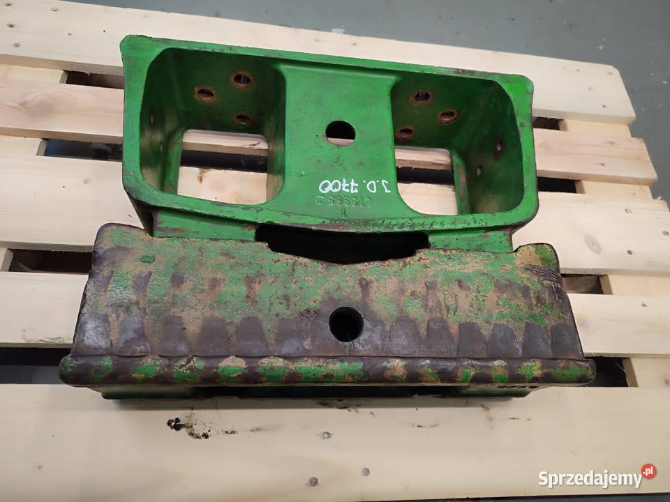 Wspornik ramy z obciążnikiem R127729 John Deere Wilkowo