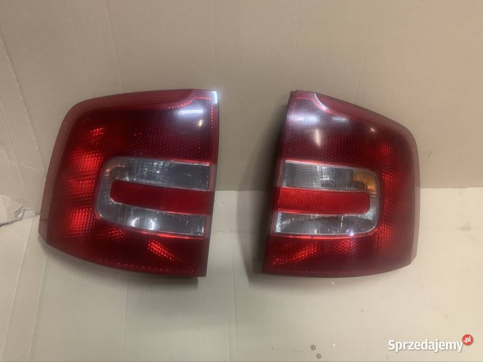 Lampa tył tylna lewa prawa skoda octavia 2 II Rok produkcji 2012