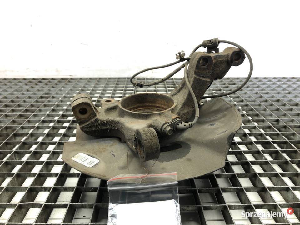 ZWROTNICA PRAWY PRZÓD KIA SPORTAGE III 17 116 podkarpackie