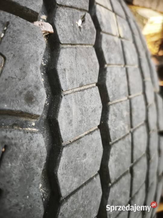 Opony cieżarowe 28570 R 195 napedowe 19.5cale Tarnów