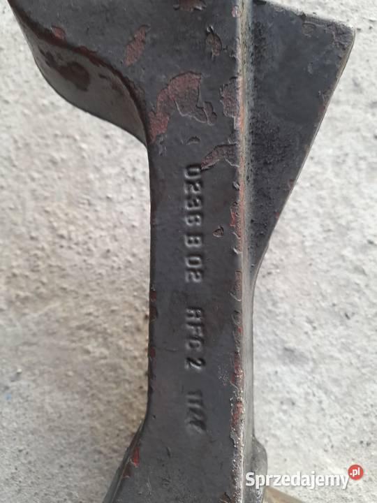 RAMIĘ PODNOŚNIKA MASSEY FERGUSON 3050 3060 3070 System zaczepowy Pleszew