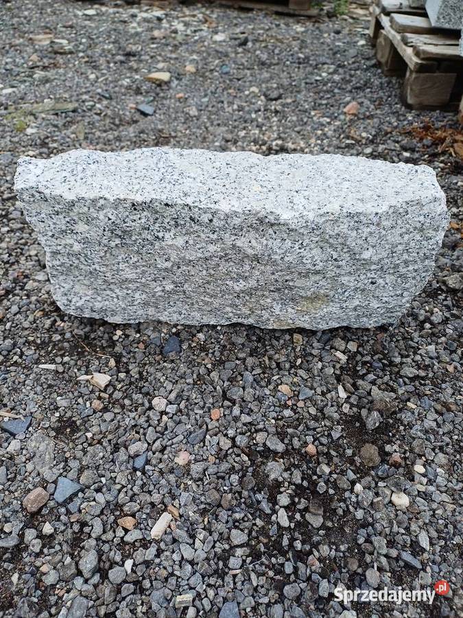Obrzeża granitowe łupane 10x20x40 Zielonki