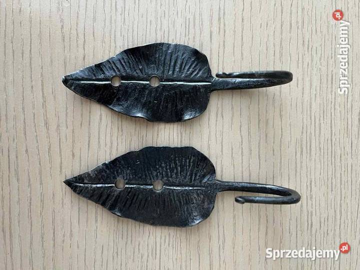 Haczyk wieszak kute rustykalne motyw roślinny Tuszyma