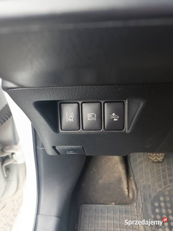 Zamianę ekonomiczną Toyotę Yaris z GAZEM koszt Kowary