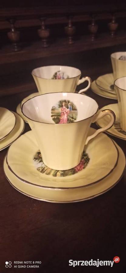 Filiżanka z talerzykiem deserowym
Imperial Gdańsk