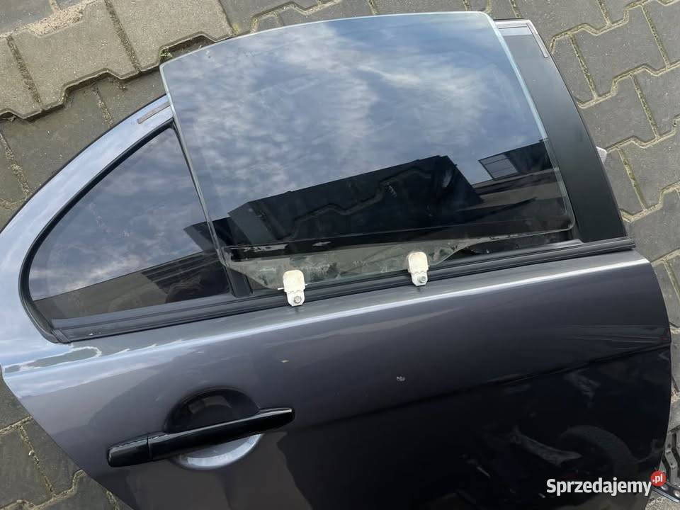 Mitsubishi Lancer VIII drzwi tylne prawe tył Stargard