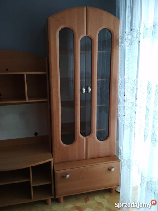 MEBLOŚCIANKA MŁODZIEŻOWA STAN