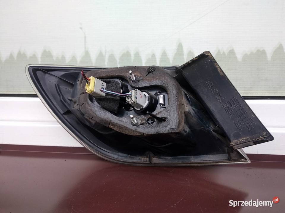 Mazda 3 BK LIFT FL lampa tył tylna prawa w Sieradz