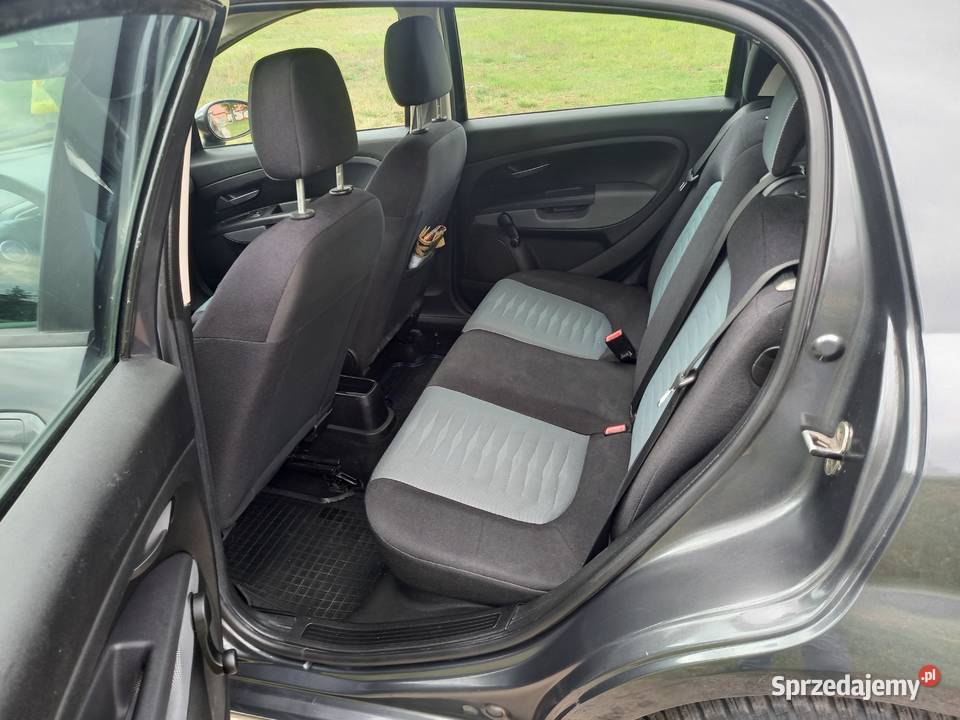 Sprzedam Fiata Grande Punto 14 benz 2009 Uniejów