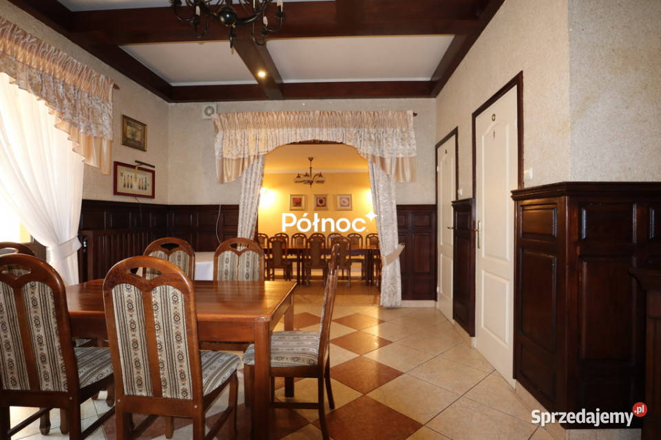 Kompleks restauracyjny z salą imprez Stabrów