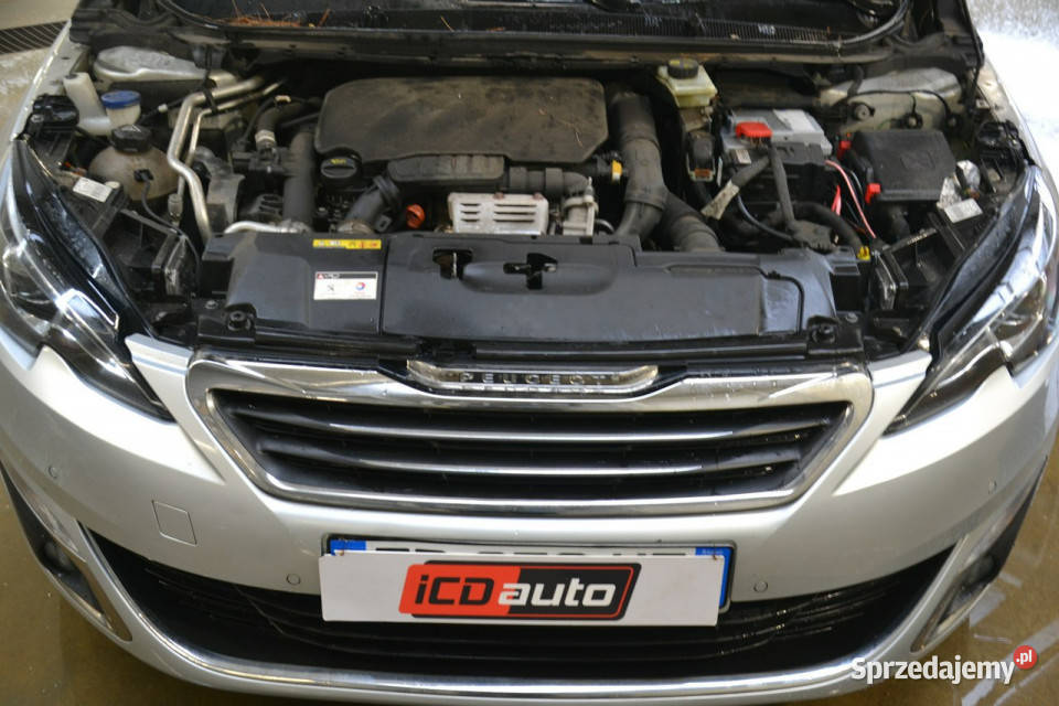 Peugeot 308 12 benzyna 130 nawigacja full ledy Kęty