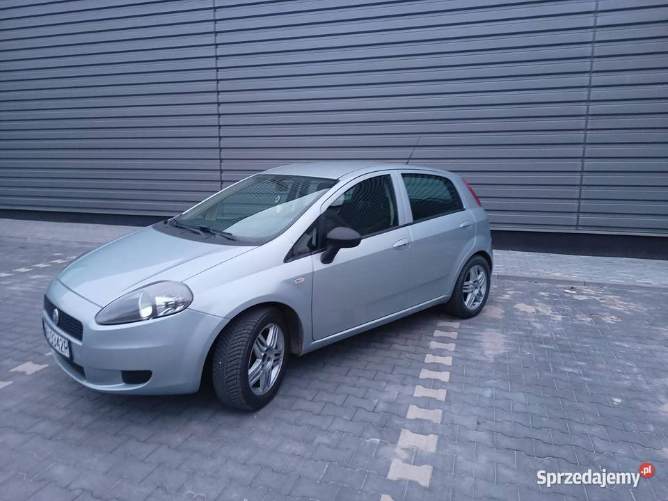 Fiat Grande Punto niski przebieg Skarżysko-Kamienna sprzedam