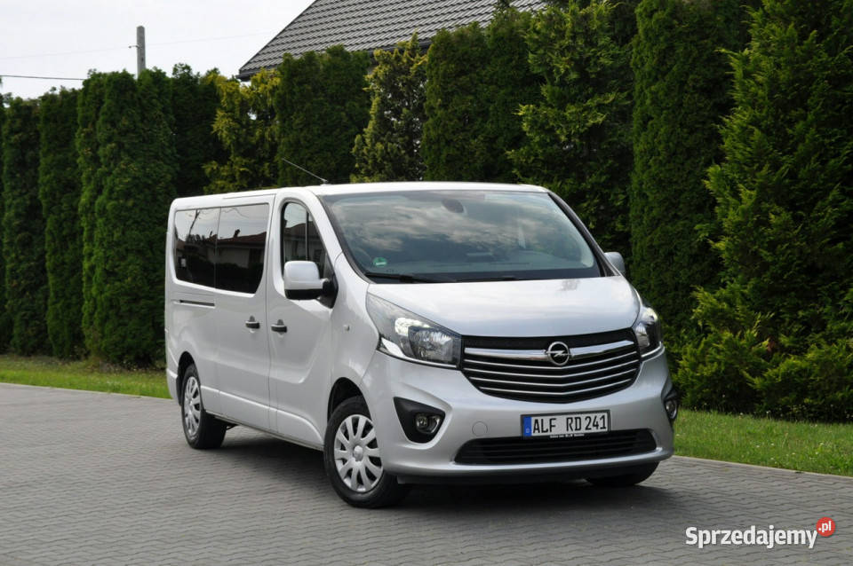 Opel Vivaro kamera cofania mazowieckie Ostrów Mazowiecka