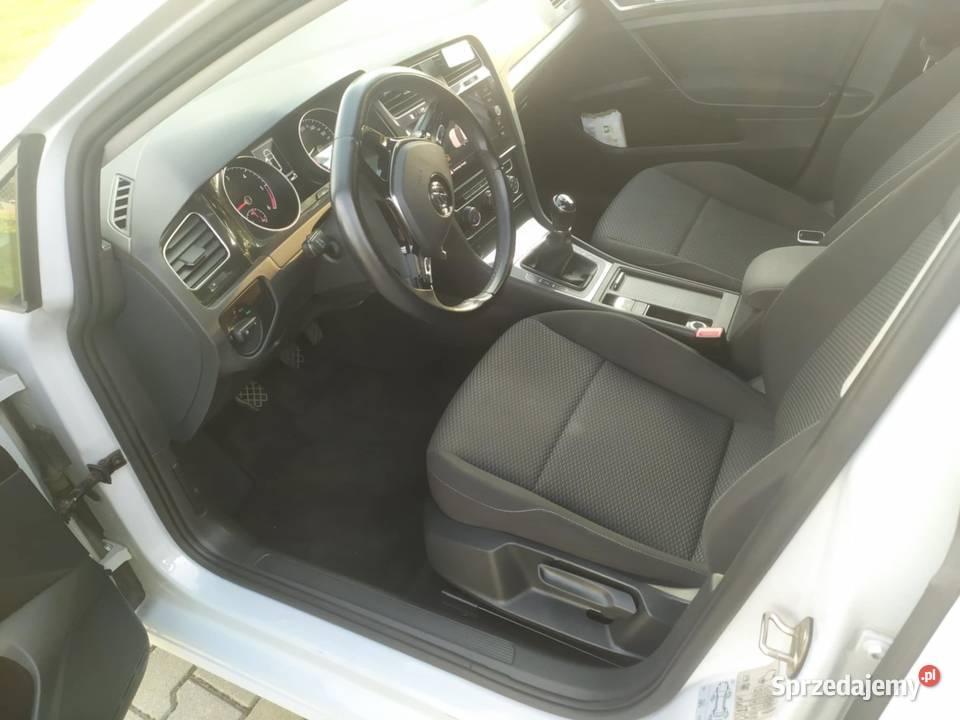 Volkswagen golf VII nieuszkodzony Raszyn sprzedam