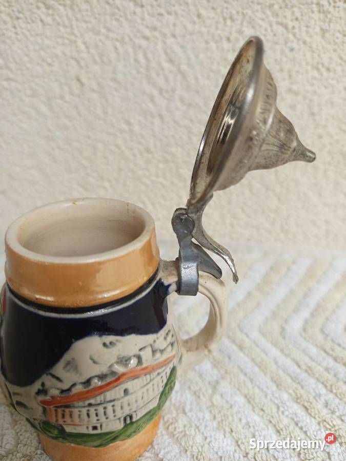Bawarski kufel ceramiczny z aluminiowym Warszawa