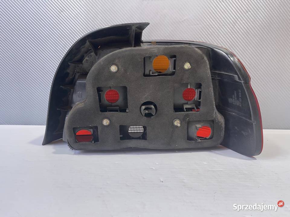 BMW E39 LEWA LAMPA TYŁ SEDAN Ostroróg