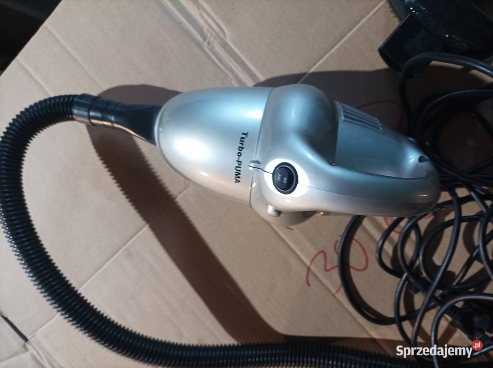 Odkurzacz do samochodu Sterdyń