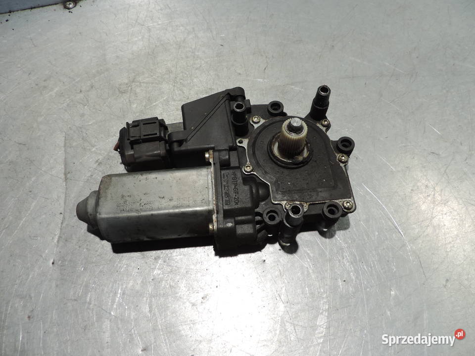 SILNIK PODNOSZENIA SZYBY AUDI A3 8L LEWY PRZÓD Rok produkcji 2000