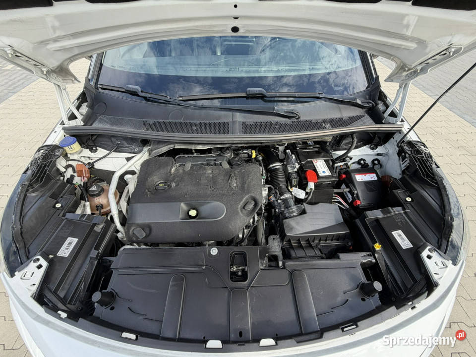 Peugeot 5008 20 HDI 177KMAutomat7Osobowy GTLINE automatyczna